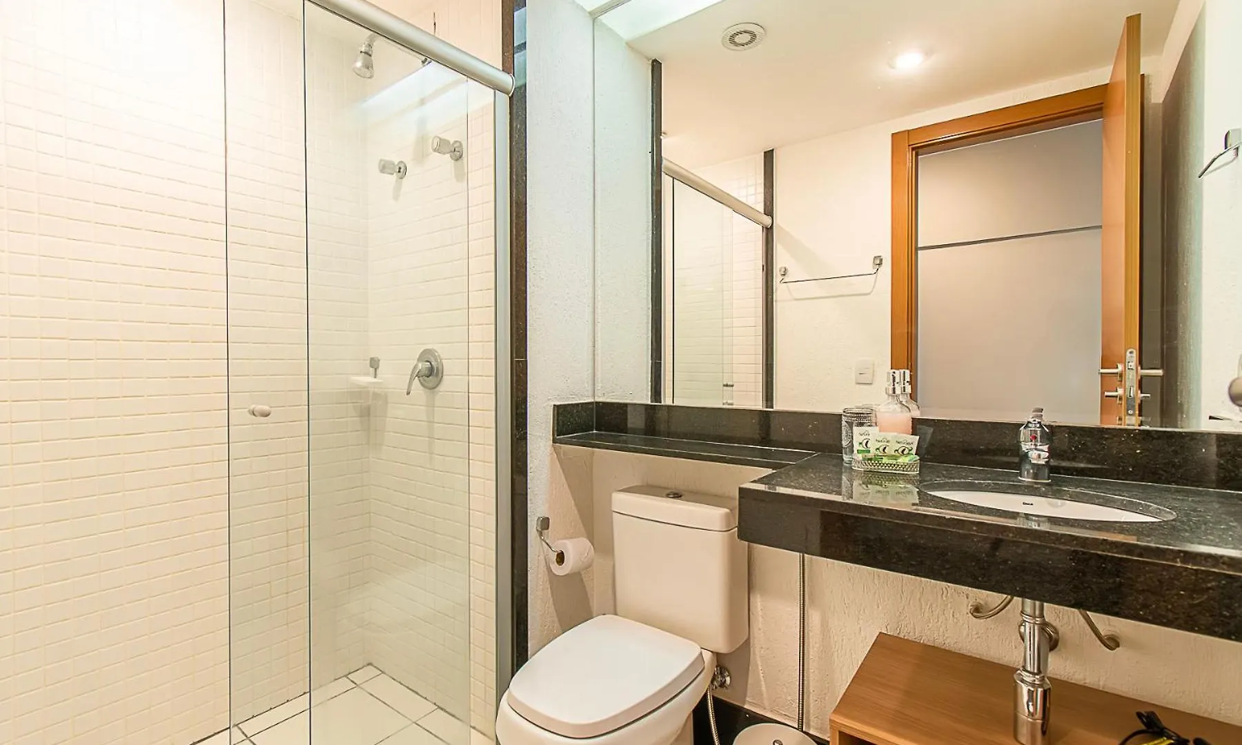 Bsb Stay Flats Particulares - Athos Shn Brasilia Brazil